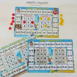 Jogo de Bingo Pirata com números e ilustrações divertidas para crianças.