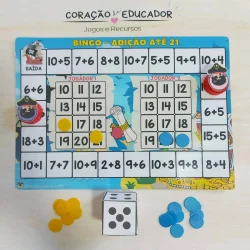 Jogo de Bingo Pirata com números e moedas coloridas para crianças.