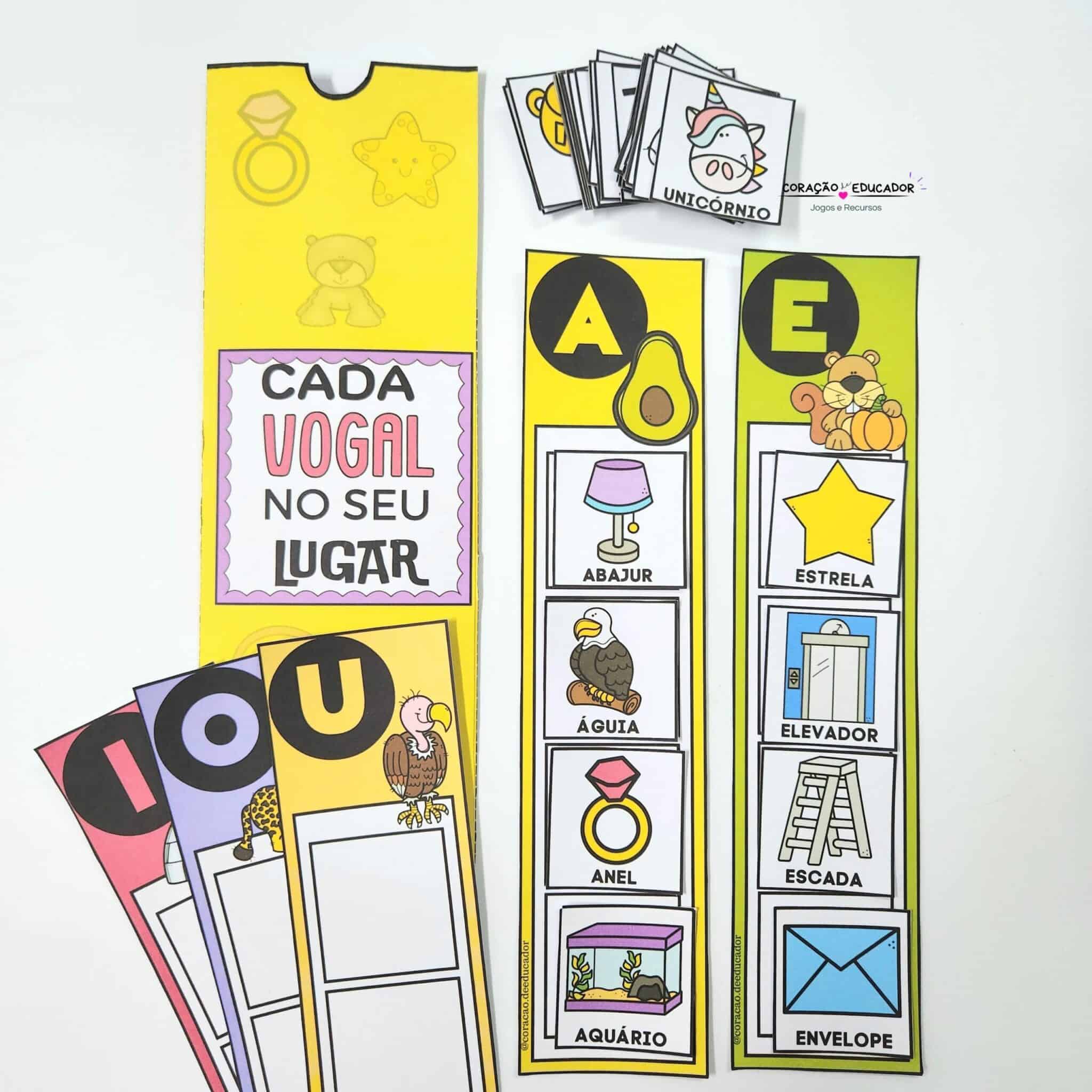 Cada Vogal no Seu Lugar - Alfabetização