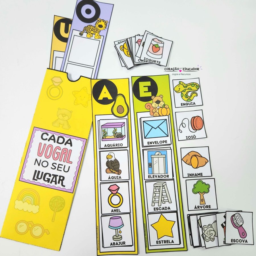 Cada Vogal no Seu Lugar - Alfabetização