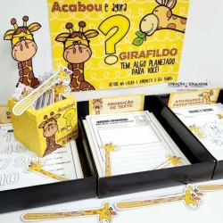Kit de atividades com tema girafas para crianças na pedagogia de ideias.