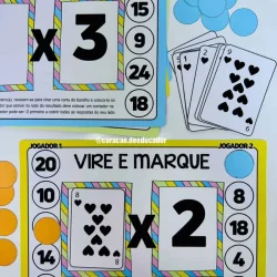 Jogo educativo de multiplicação com cartas e números para crianças.