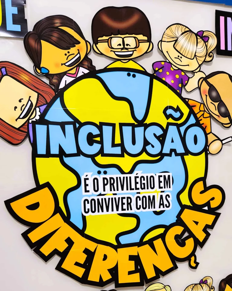 Painel Inclusão com Cartazes e Bordas — foto 2