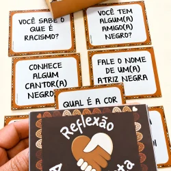 Cartões de reflexão sobre racismo e diversidade para educação.