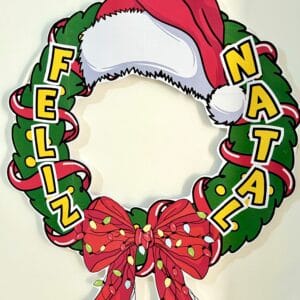 Decoração para bambolê temática de Natal! Ideal para fotos e eventos escolares. Prática, criativa e perfeita para um Natal inesquecível. 🎄