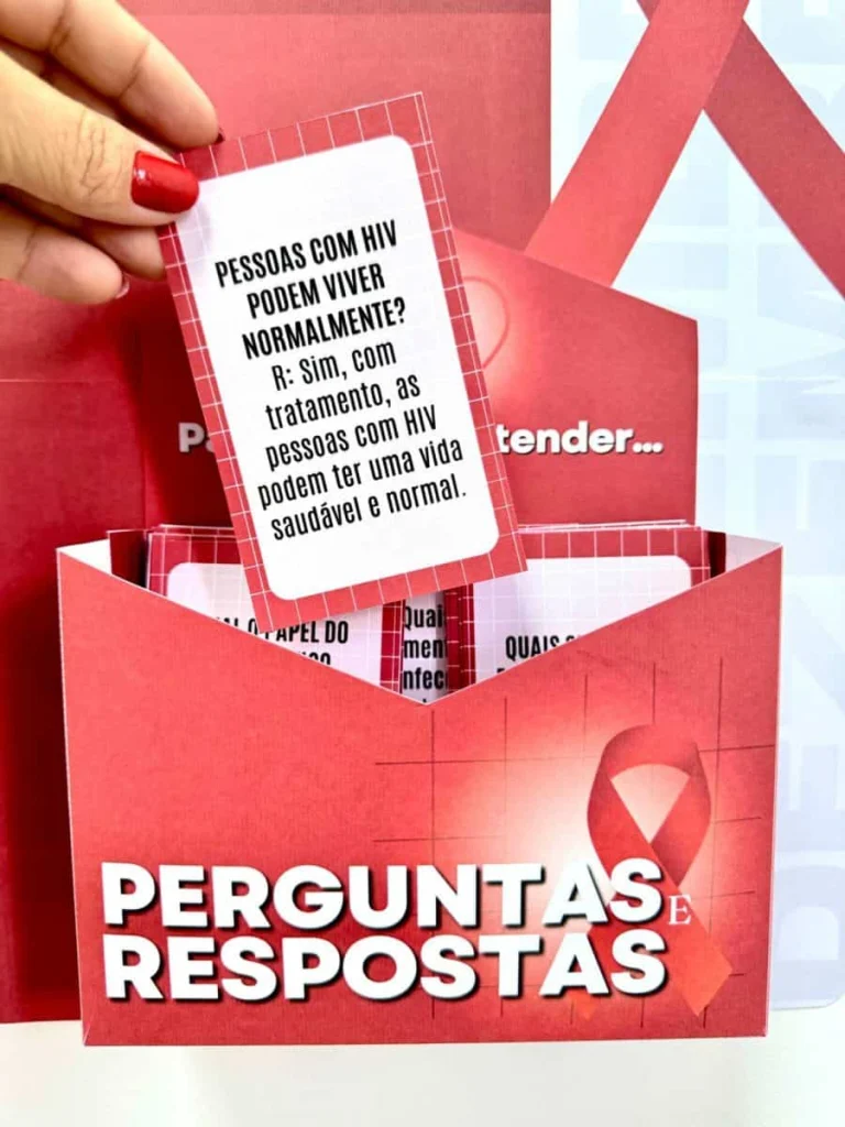 Painel Informativo Dezembro Vermelho sobre HIV/AIDS — foto 5