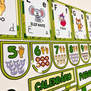 Kit Sala de Aula - Tema Safari - Decoração Escolar - Pedagogia de Ideias Kit Sala de Aula - Tema Safari - Decoração Escolar