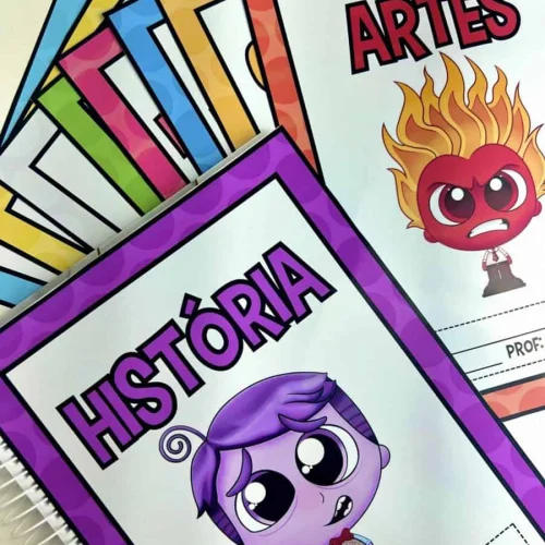 Cadernos de atividades de história e artes para crianças.