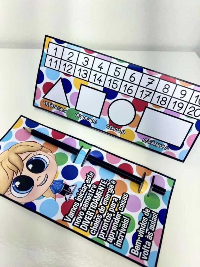 Kit Crachá de Mesa e Porta-Lápis Divertidamente — foto 6
