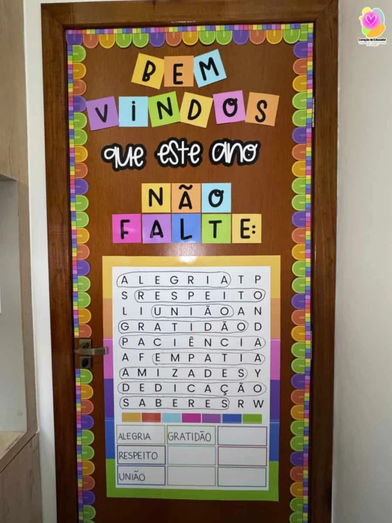 Painel Porta Afetiva com Caça-Palavras — foto 4