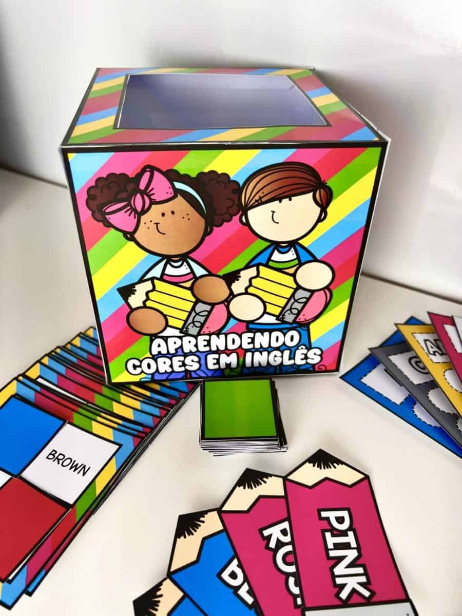 Aprendendo Cores em Inglês - Inglês