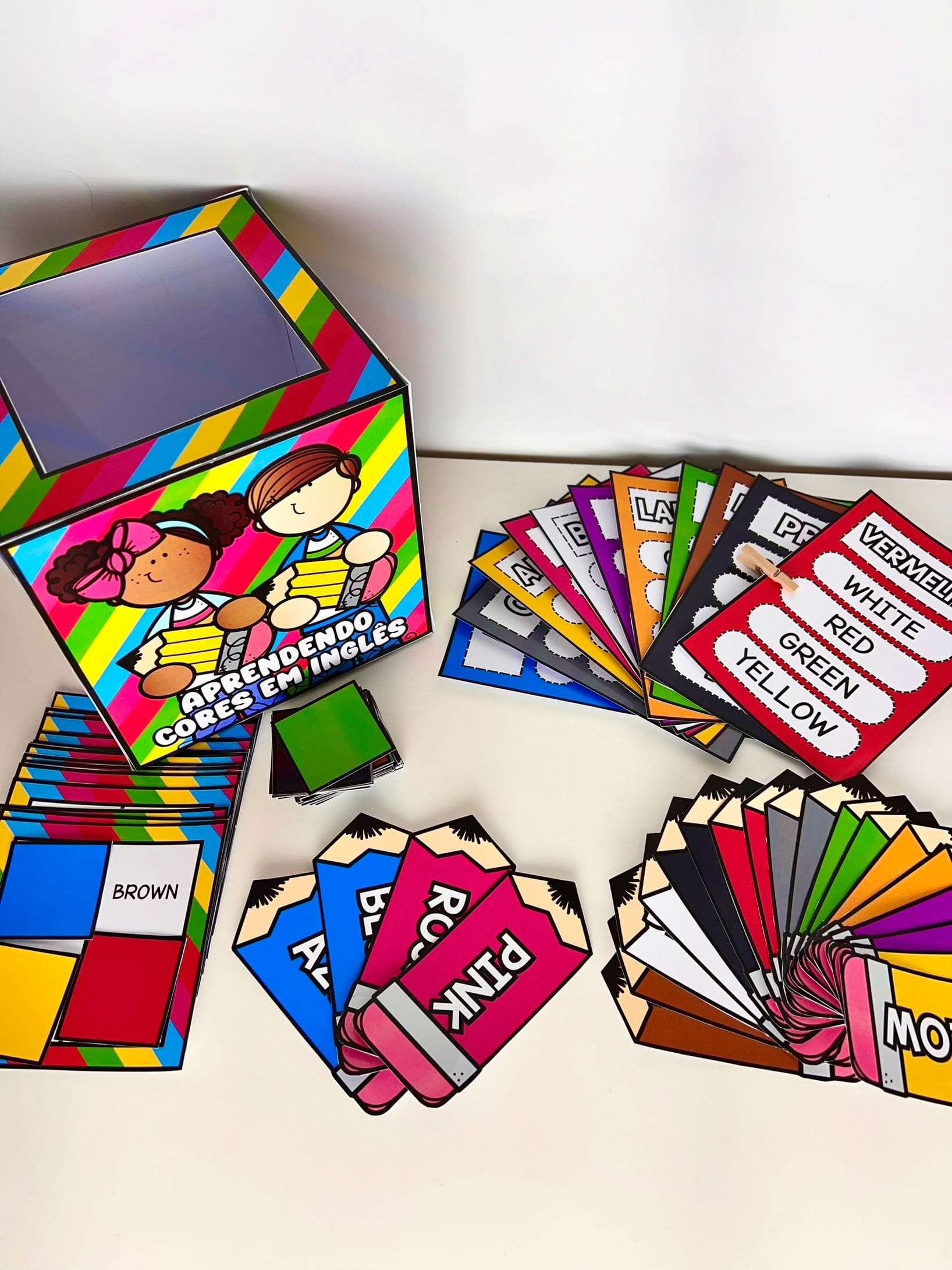 Aprendendo Cores em Inglês - Inglês - Pedagogia de Ideias Aprendendo Cores em Inglês - Inglês