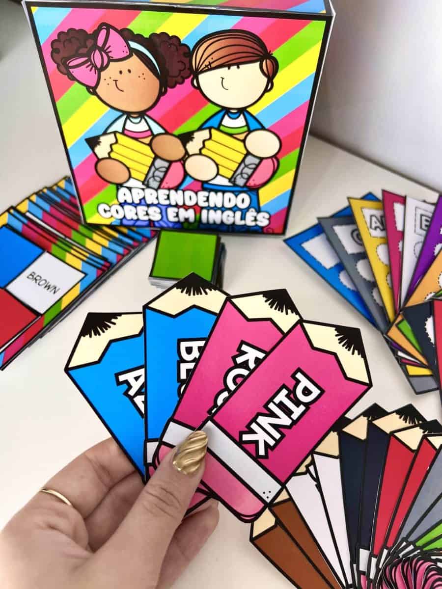 Aprendendo Cores em Inglês - Inglês