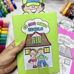 Lapbook com desenho de crianças e escola para projeto escolar.