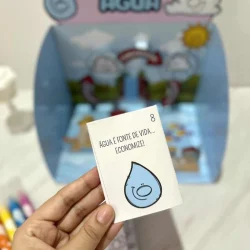 Material educativo sobre o ciclo da água para crianças.