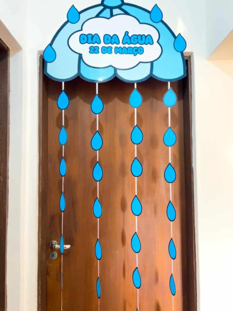 Decoração de Porta Dia da Água — foto 3