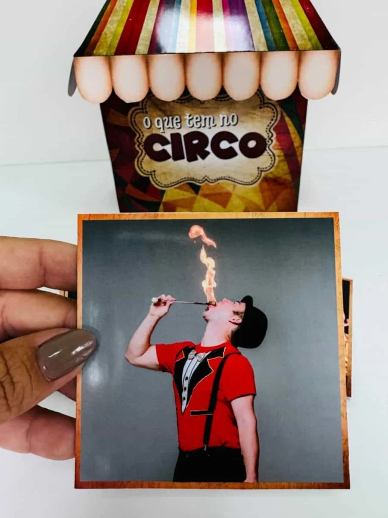 Caixa O Que Tem no Circo com Imagens — foto 8
