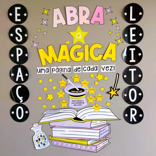 Decoração de espaço leitor com estrelas, livros e tema mágico para incentivo à leitura.