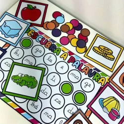 Jogo educativo para aprender palavras com imagens e cores.