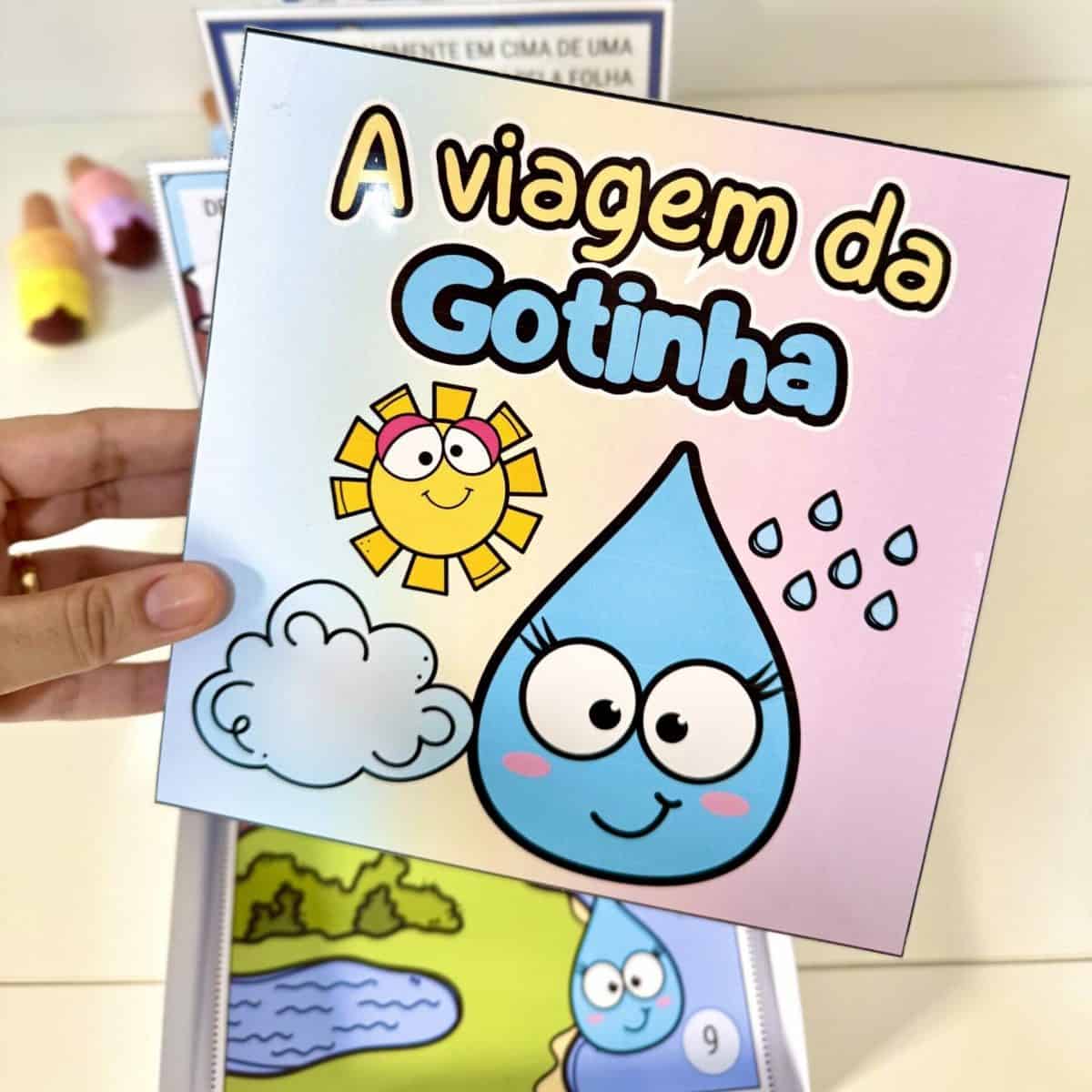 História na Caixa - "A Viagem da Gotinha" - Dia da Água