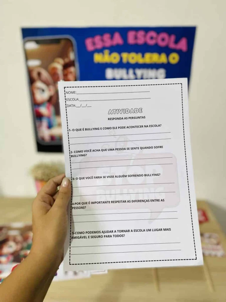 Kit Combate ao Bullying com Painel e Atividades — foto 10