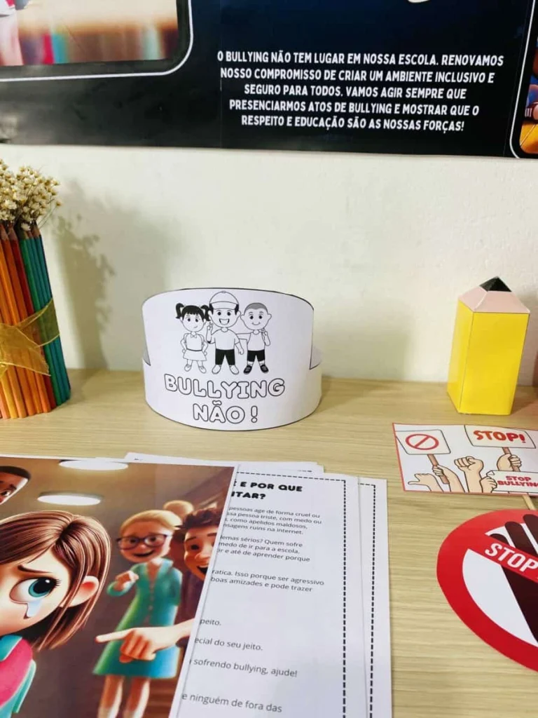 Kit Combate ao Bullying com Painel e Atividades — foto 5