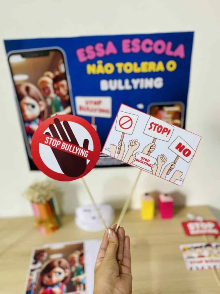Kit Combate ao Bullying com Painel e Atividades — foto 7
