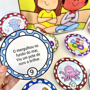 Luva Gigante - A Aventura das Vogais - Alfabetização - Pedagogia de Ideias Luva Gigante - A Aventura das Vogais - Alfabetização