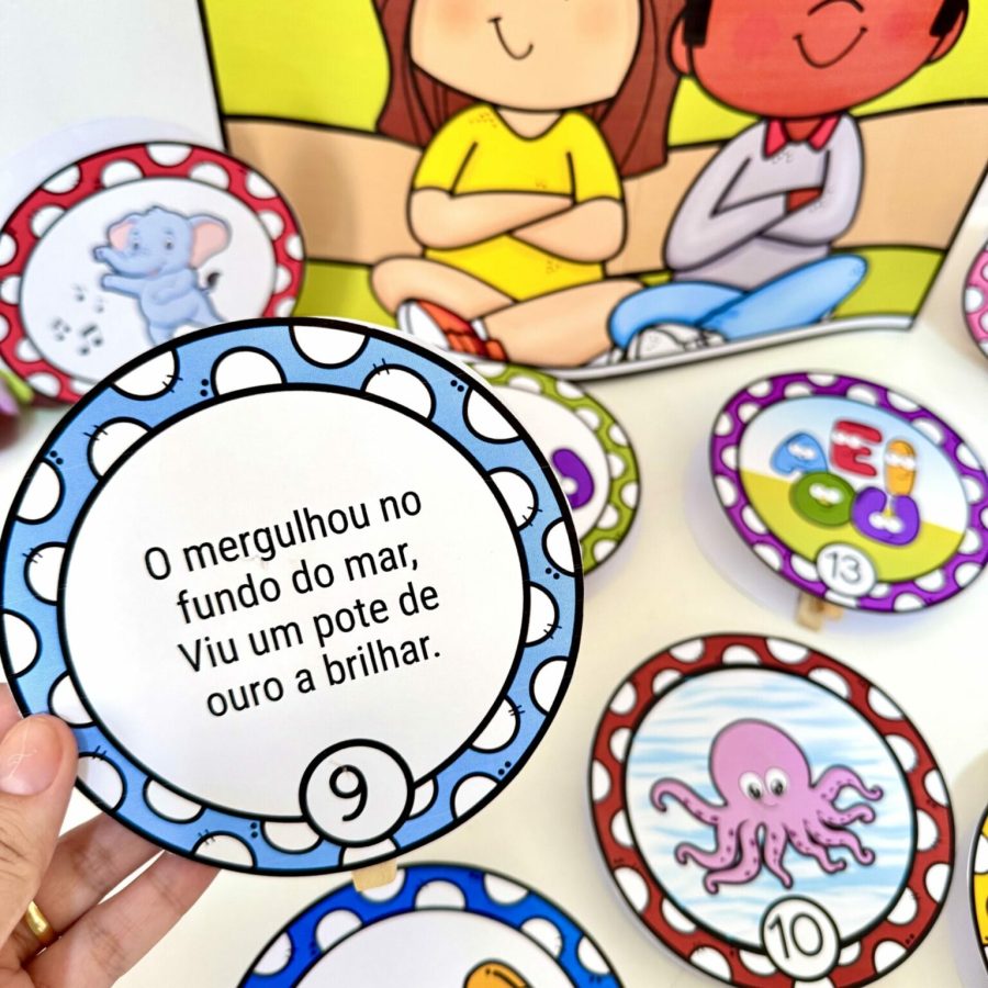 Luva Gigante - A Aventura das Vogais - Alfabetização - Pedagogia de Ideias Luva Gigante - A Aventura das Vogais - Alfabetização