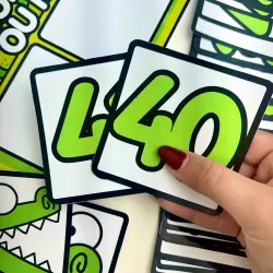 Jogo de cartas com números para atividades educativas.