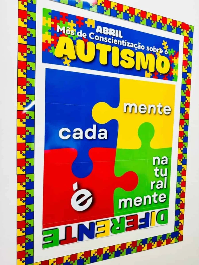 Mural Autismo com Caça-Palavras — foto 2
