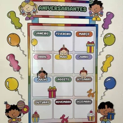 Painel de aniversariantes com personagens infantis e balões coloridos.