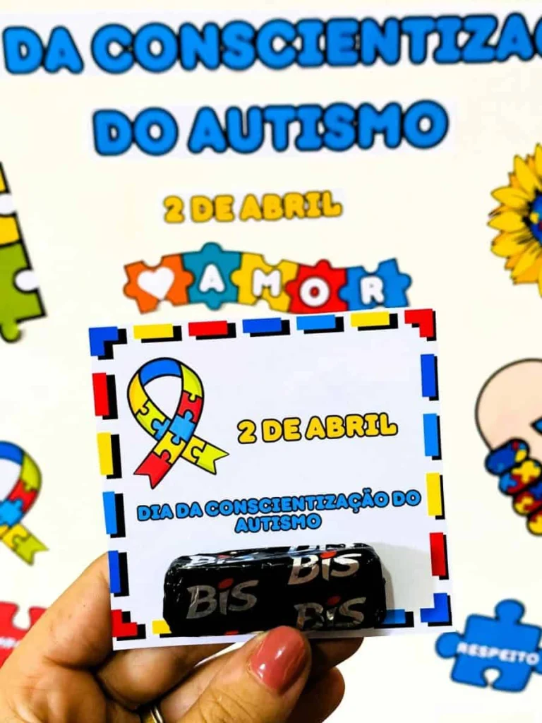Painel de Conscientização do Autismo com Cartões — foto 2