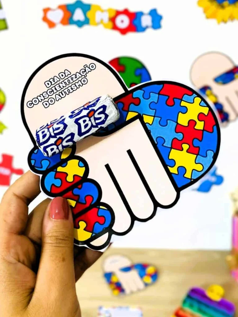 Painel de Conscientização do Autismo com Cartões — foto 4