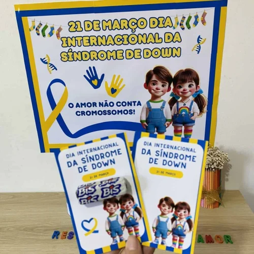 Cartaz e ingressos do Dia Internacional da Síndrome de Down com crianças e laços coloridos.