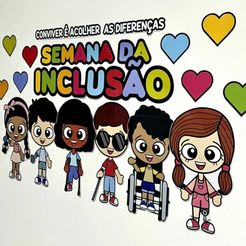 Ilustração de crianças diversas celebrando a Semana da Inclusão.