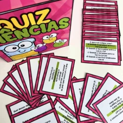 Cartelas de perguntas de quiz de ciências para crianças.