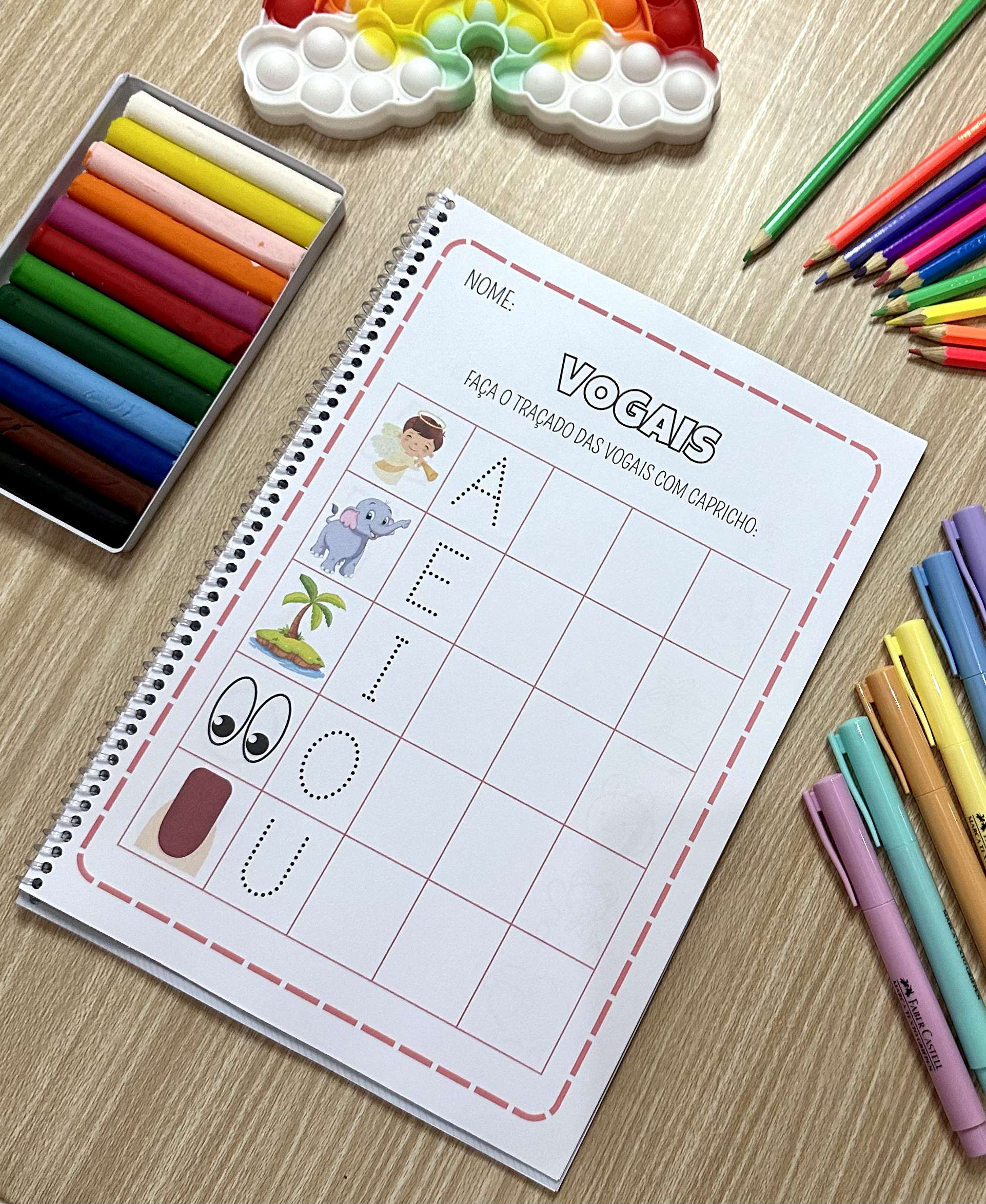 Apostila - Conhecendo as Vogais - Alfabetização - Pedagogia de Ideias Apostila - Conhecendo as Vogais - Alfabetização