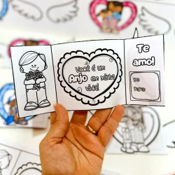 Cartão de Dia das Mães com desenho de anjo e espaço para mensagem.