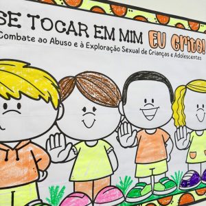 Cartaz Colaborativo para Colorir - Maio Laranja - Maio Laranja