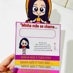 Cartão criativo para o Dia das Mães com personagem infantil e mensagem de amor.