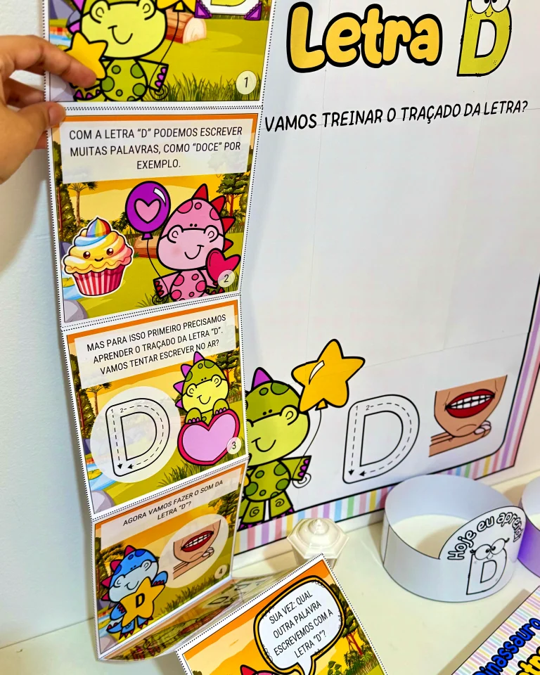 Kit História na Caixa e Cartaz Letra D — foto 11
