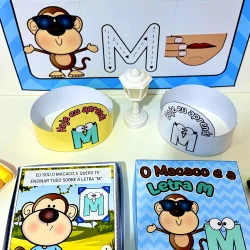 Material didático com personagem macaco e letra M para educação infantil.