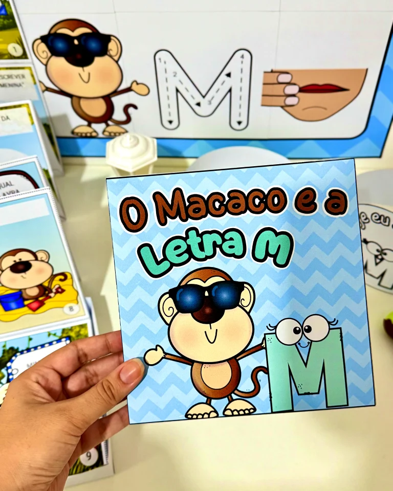 Kit História na Caixa e Cartaz Letra M — foto 9