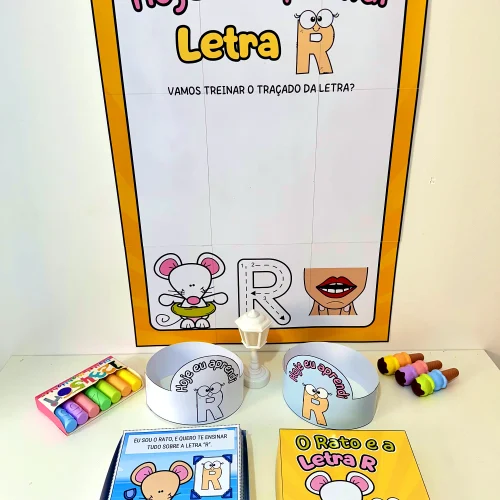 Material didático para treinar a letra R com ratinho e cartaz educativo.