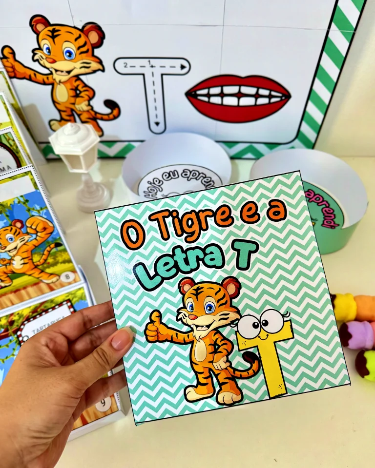 Kit História na Caixa e Cartaz Letra T — foto 8