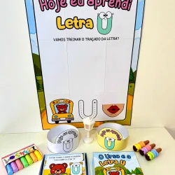 Material pedagógico para ensinar a letra U com brinquedos e cartazes.
