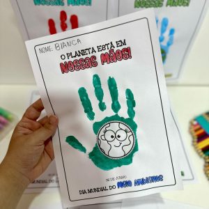 Atividade O Planeta está em nossas Mãos - Dia do Meio Ambiente - Pedagogia de Ideias Atividade O Planeta está em nossas Mãos - Dia do Meio Ambiente