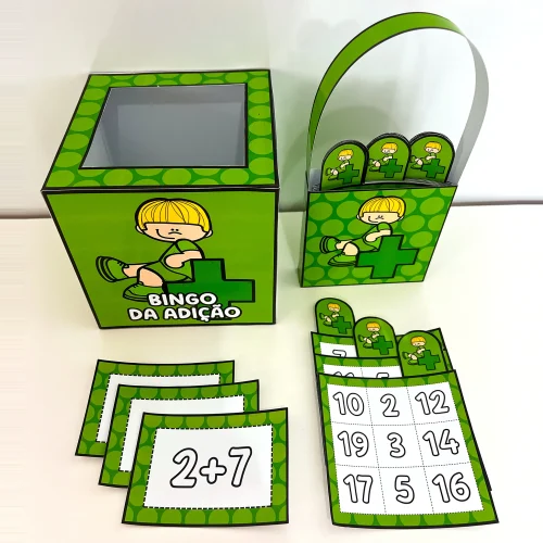Jogo educativo de bingo da adição com cartelas e fichas numeradas.