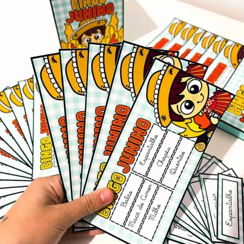 Cartelas de bingo junino com personagem de festa junina colorida.